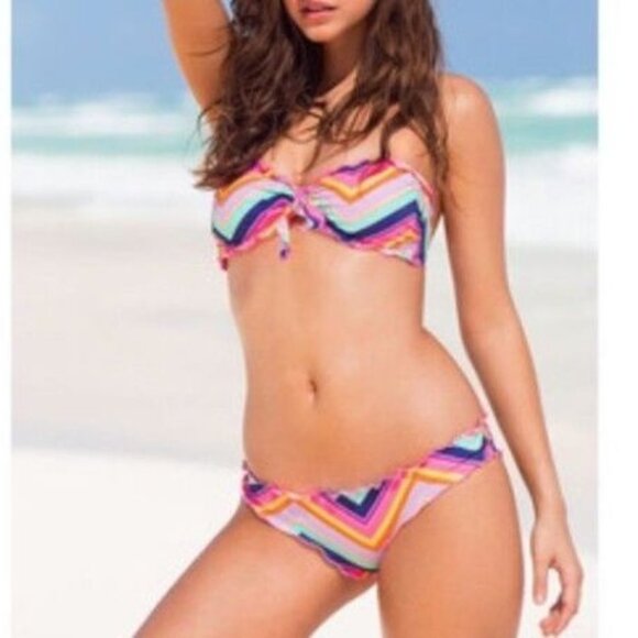 Victoria's Secret 2 Piece Bikini Bright Rainbow Chevron Stripes Halter Top M - Picture 2 of 16